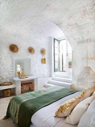 A preview of our bedroom, and some Ibiza inspiration - polienne