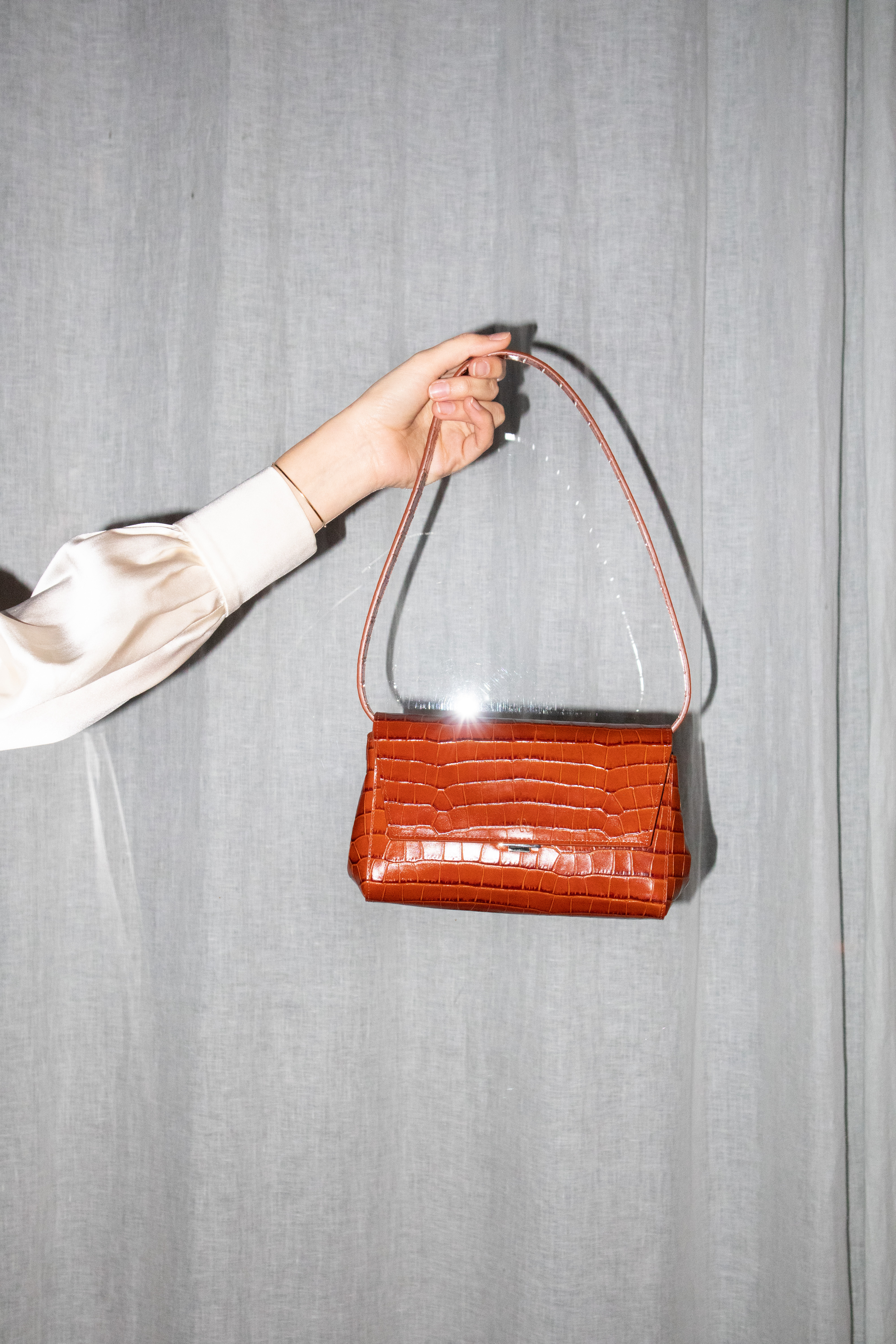 The clutch bag: wear from day to night - polienne